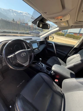 Toyota Rav4 2.0 (151hp) - AWD/Автоматик/Luxury/Гаранция, снимка 11