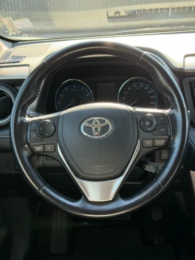 Toyota Rav4 2.0 (151hp) - AWD/Автоматик/Luxury/Гаранция, снимка 13