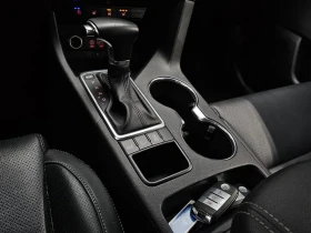 Kia Sportage 2.0 CRDi 4WD, снимка 9