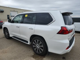 Lexus LX 570 * MARK LEVINSON * TV * 7 МЕСТА * CARFAX * , снимка 4