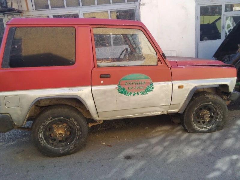 Daihatsu Rocky 2,8 Д, снимка 2 - Автомобили и джипове - 46733962