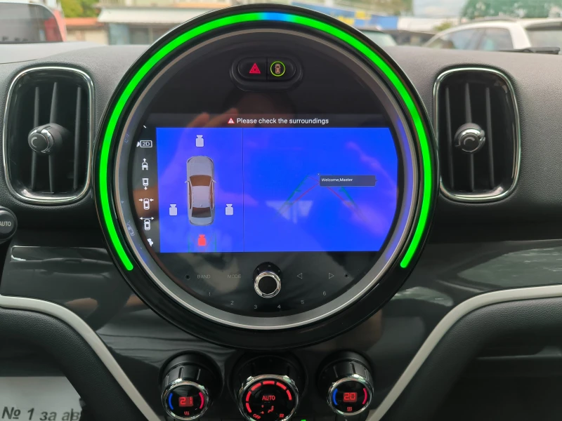 Mini Countryman Countryman S 4x4 Автоматик Швейцария  Head up, снимка 15 - Автомобили и джипове - 51658417