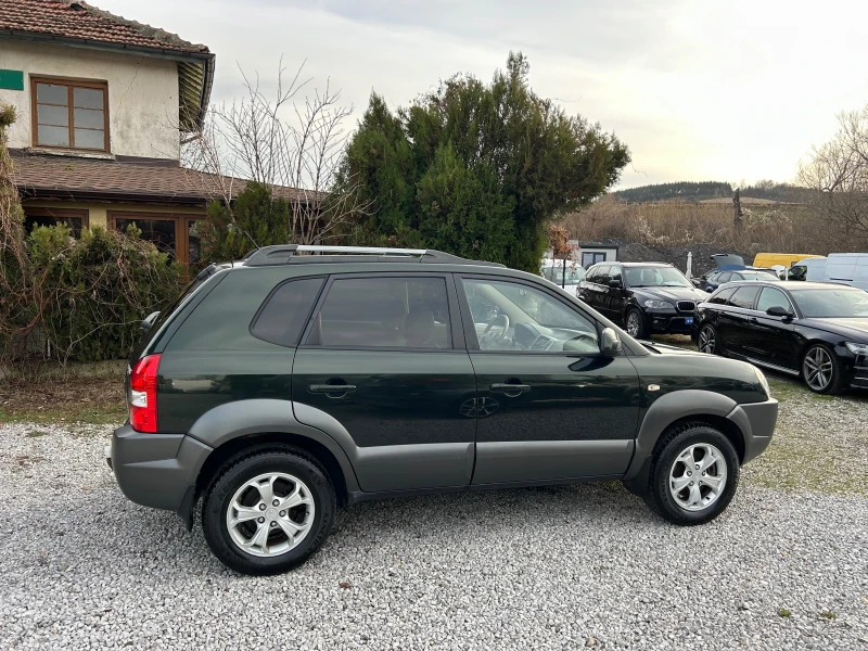 Hyundai Tucson 2.0I 16V 4X4 EURO4, снимка 8 - Автомобили и джипове - 52630270