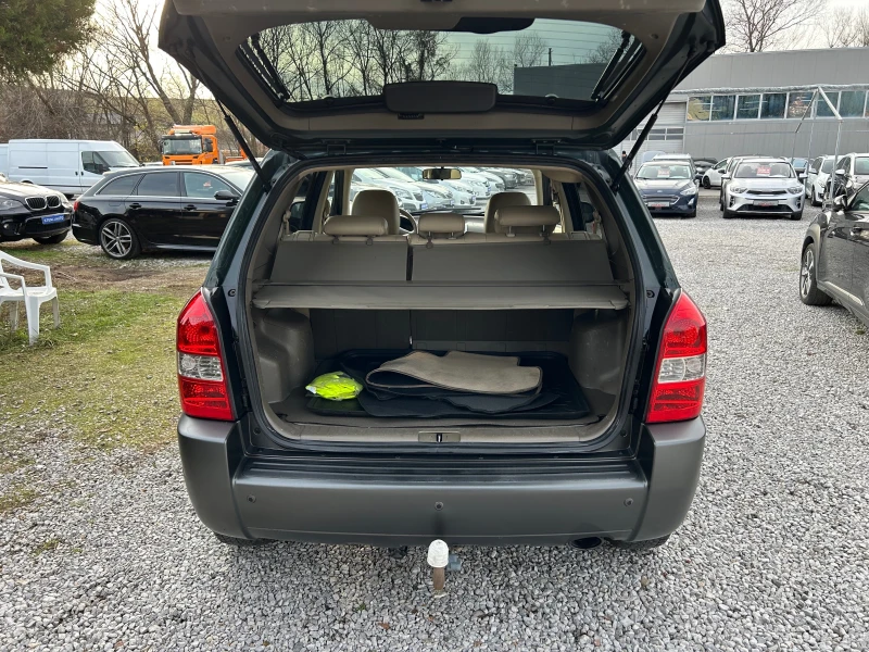 Hyundai Tucson 2.0I 16V 4X4 EURO4, снимка 15 - Автомобили и джипове - 52630270