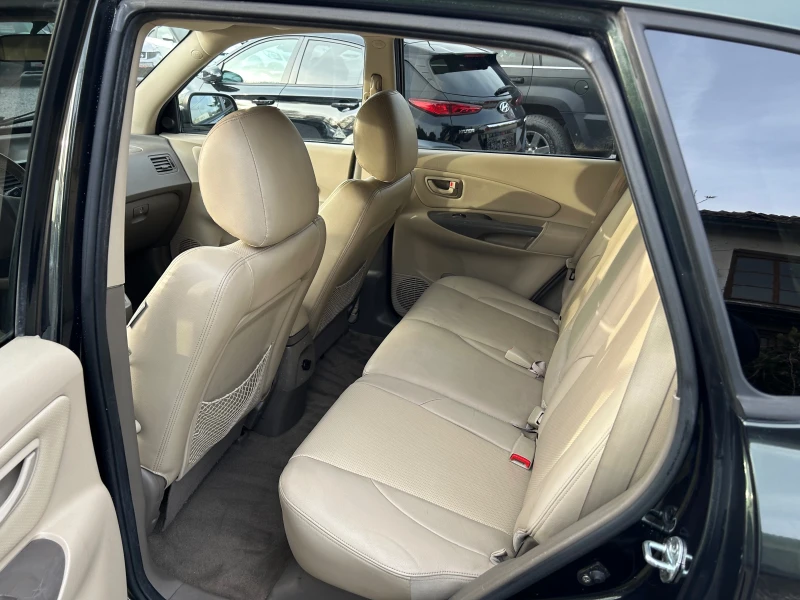 Hyundai Tucson 2.0I 16V 4X4 EURO4, снимка 14 - Автомобили и джипове - 52630270