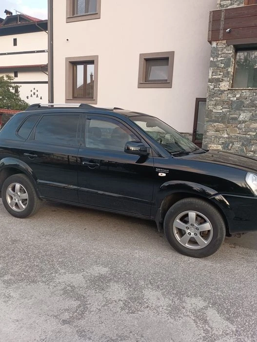 Hyundai Tucson 2.0 - изображение 3