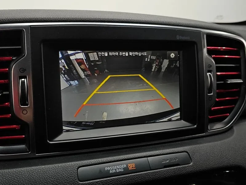 Kia Sportage 2.0 CRDi 4WD, снимка 15 - Автомобили и джипове - 54276687