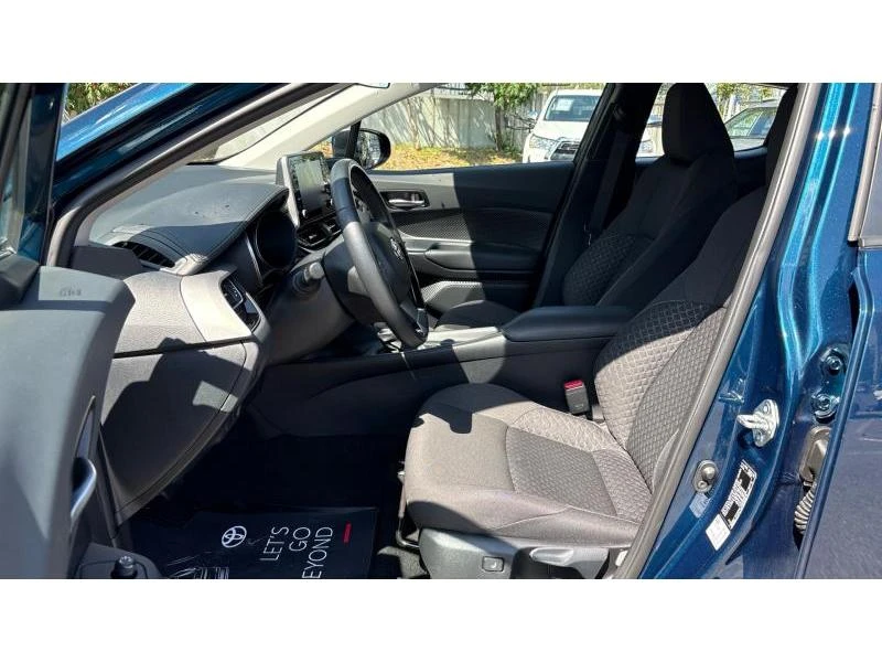 Toyota C-HR 1.8HSD CENTER, снимка 12 - Автомобили и джипове - 55842144