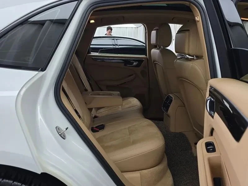 Porsche Macan, снимка 12 - Автомобили и джипове - 56690367