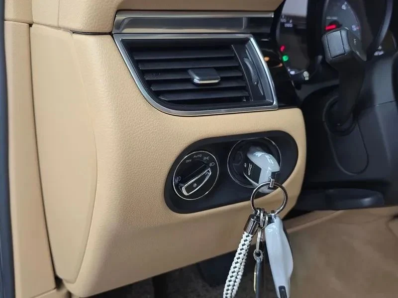 Porsche Macan, снимка 16 - Автомобили и джипове - 56690367
