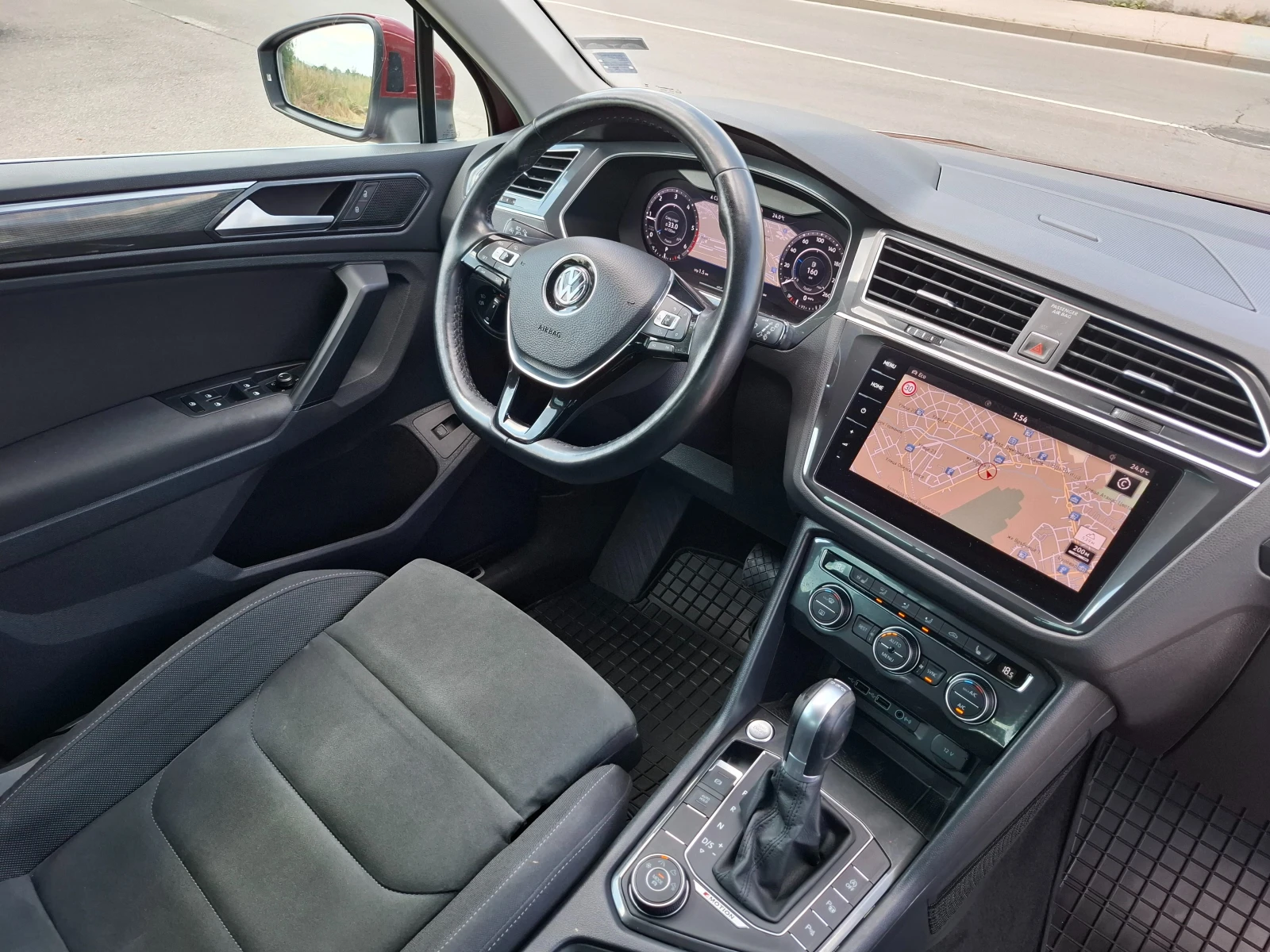 VW Tiguan 2.0tdi 190ps. 4motion  | Mobile.bg   11