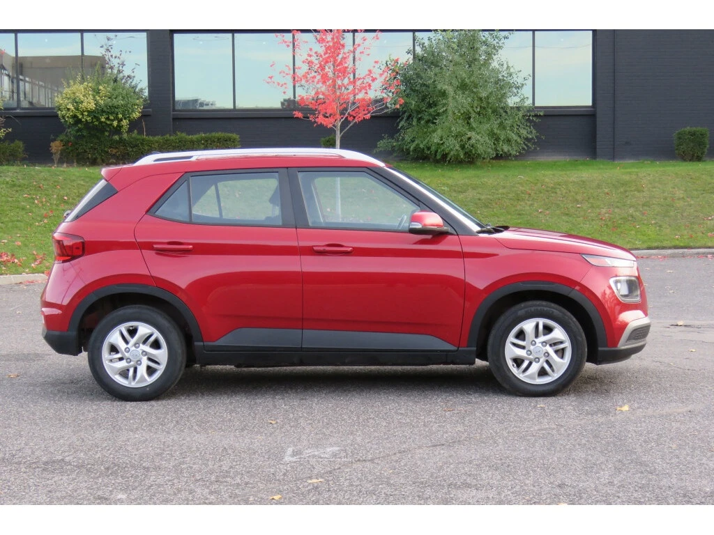 Hyundai Venue * Preferred * CARFAX * ���� �� �� | Mobile.bg � ����������� 5