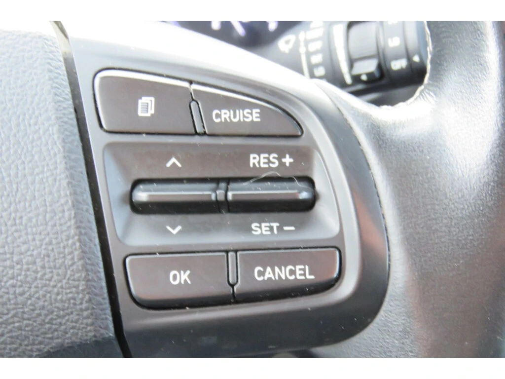 Hyundai Venue * Preferred * CARFAX * ���� �� �� | Mobile.bg � ����������� 12