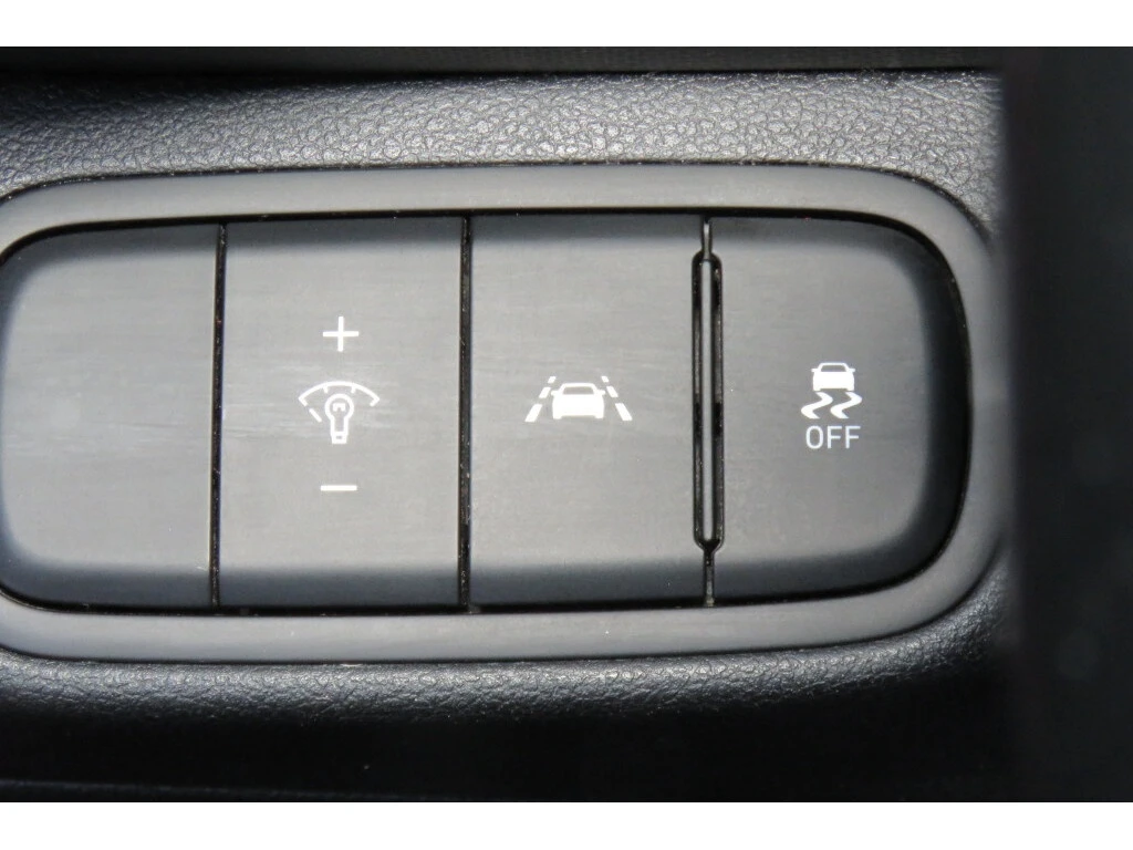 Hyundai Venue * Preferred * CARFAX * ���� �� �� | Mobile.bg � ����������� 10