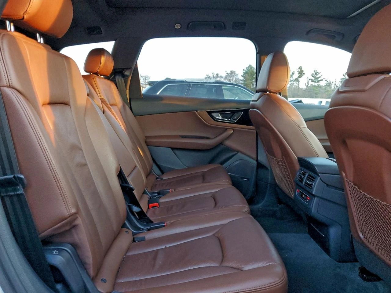 Audi Q7 PREMIUM PLUS* РЕАЛНИ КМ - изображение 10