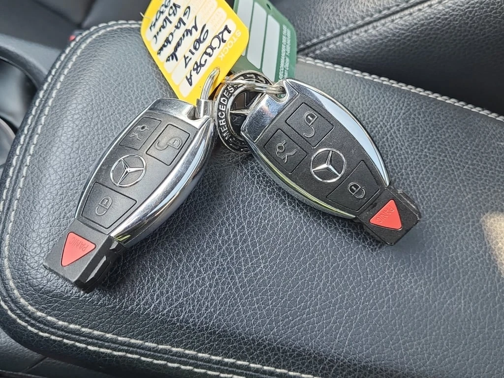 Mercedes-Benz GLA 250  CARFAX| PANO| NAVI| MEMORY - изображение 8