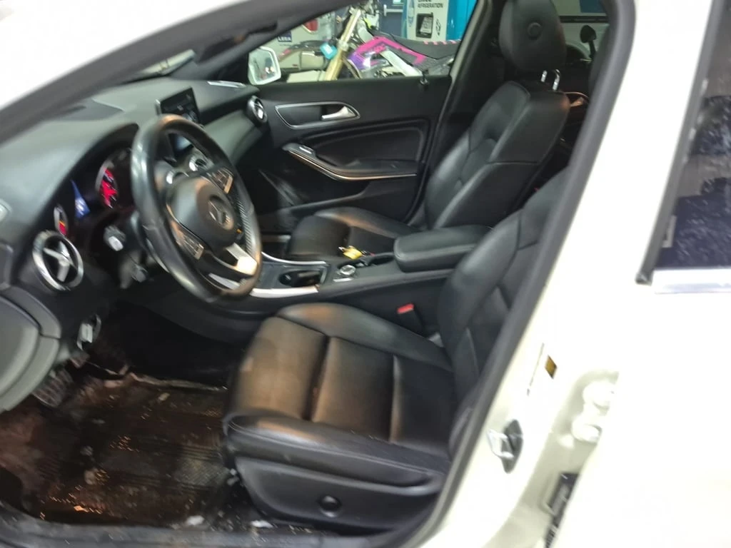 Mercedes-Benz GLA 250  CARFAX| PANO| NAVI| MEMORY - изображение 5
