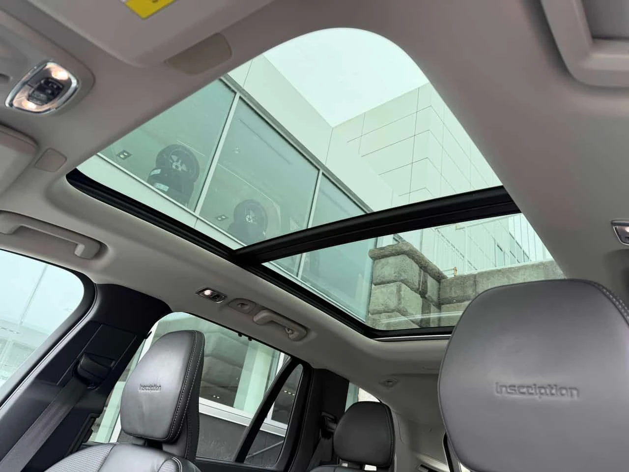 Volvo Xc90 Inscription  CARFAX, снимка 12 - Автомобили и джипове - 53845844