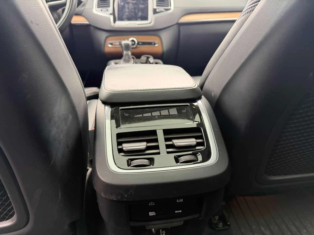 Volvo Xc90 Inscription  CARFAX, снимка 16 - Автомобили и джипове - 53845844