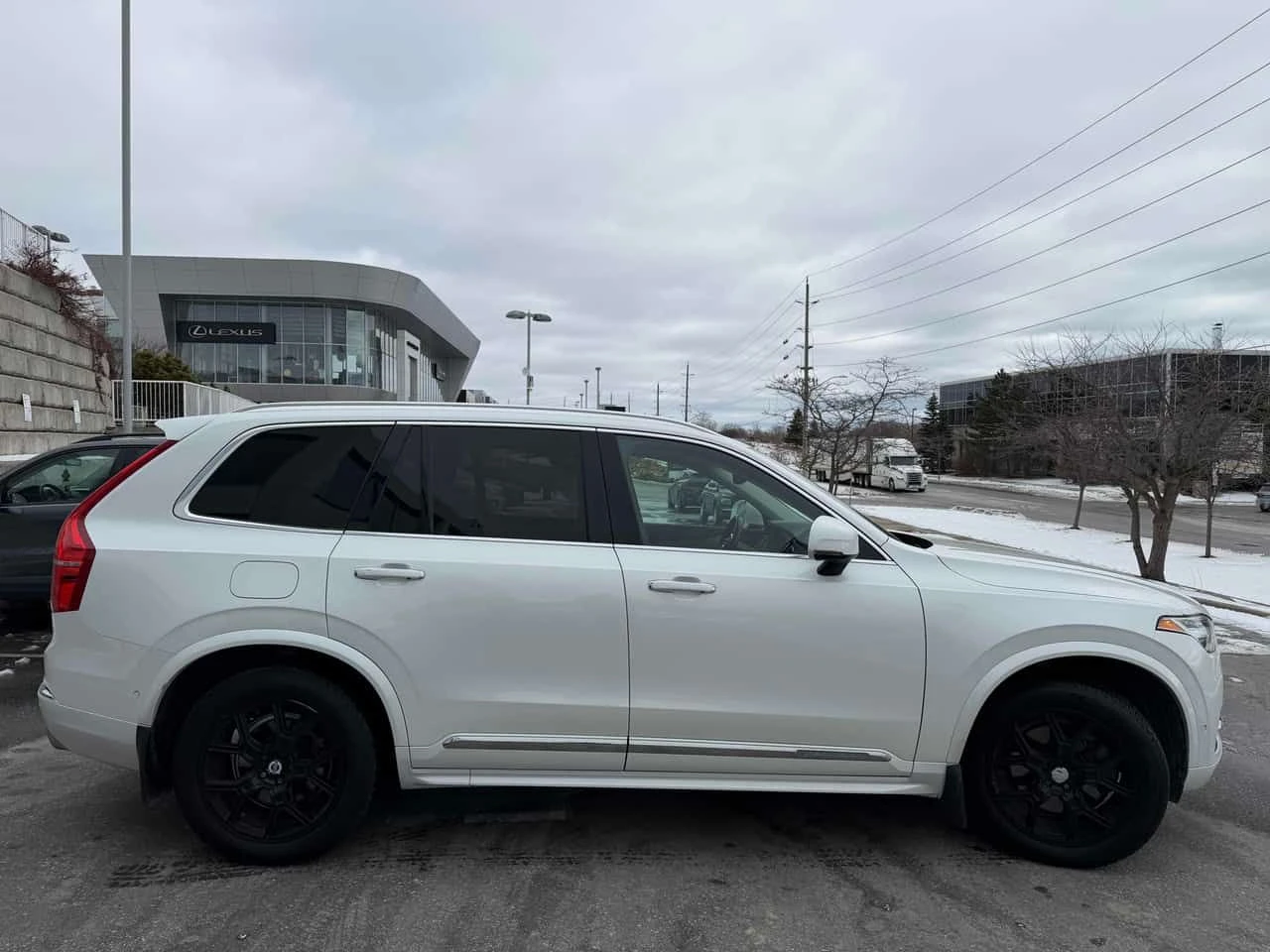 Volvo Xc90 Inscription  CARFAX, снимка 3 - Автомобили и джипове - 53845844