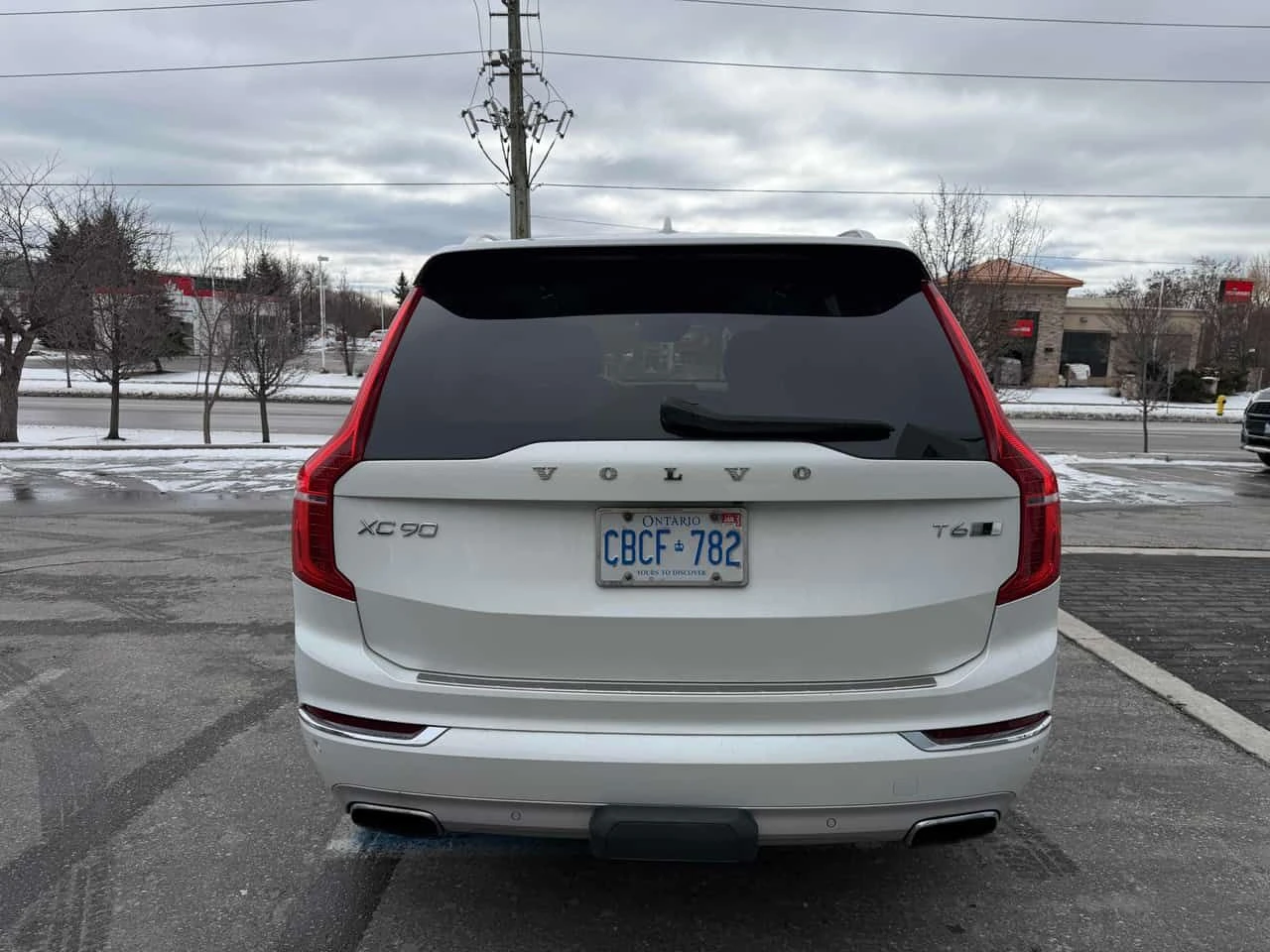 Volvo Xc90 Inscription  CARFAX, снимка 4 - Автомобили и джипове - 53845844