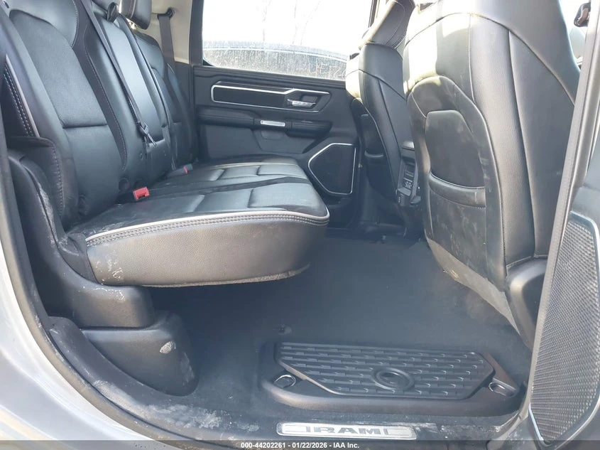 Dodge RAM 1500 5.7l, снимка 8 - Автомобили и джипове - 53885919