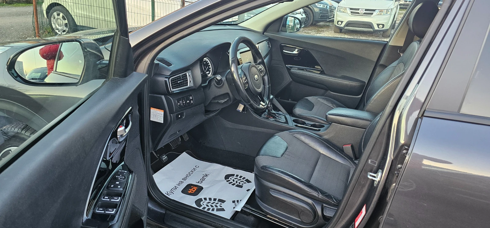 Kia Niro 1.6i Hybrid 105кс 2019г, снимка 12 - Автомобили и джипове - 53915422