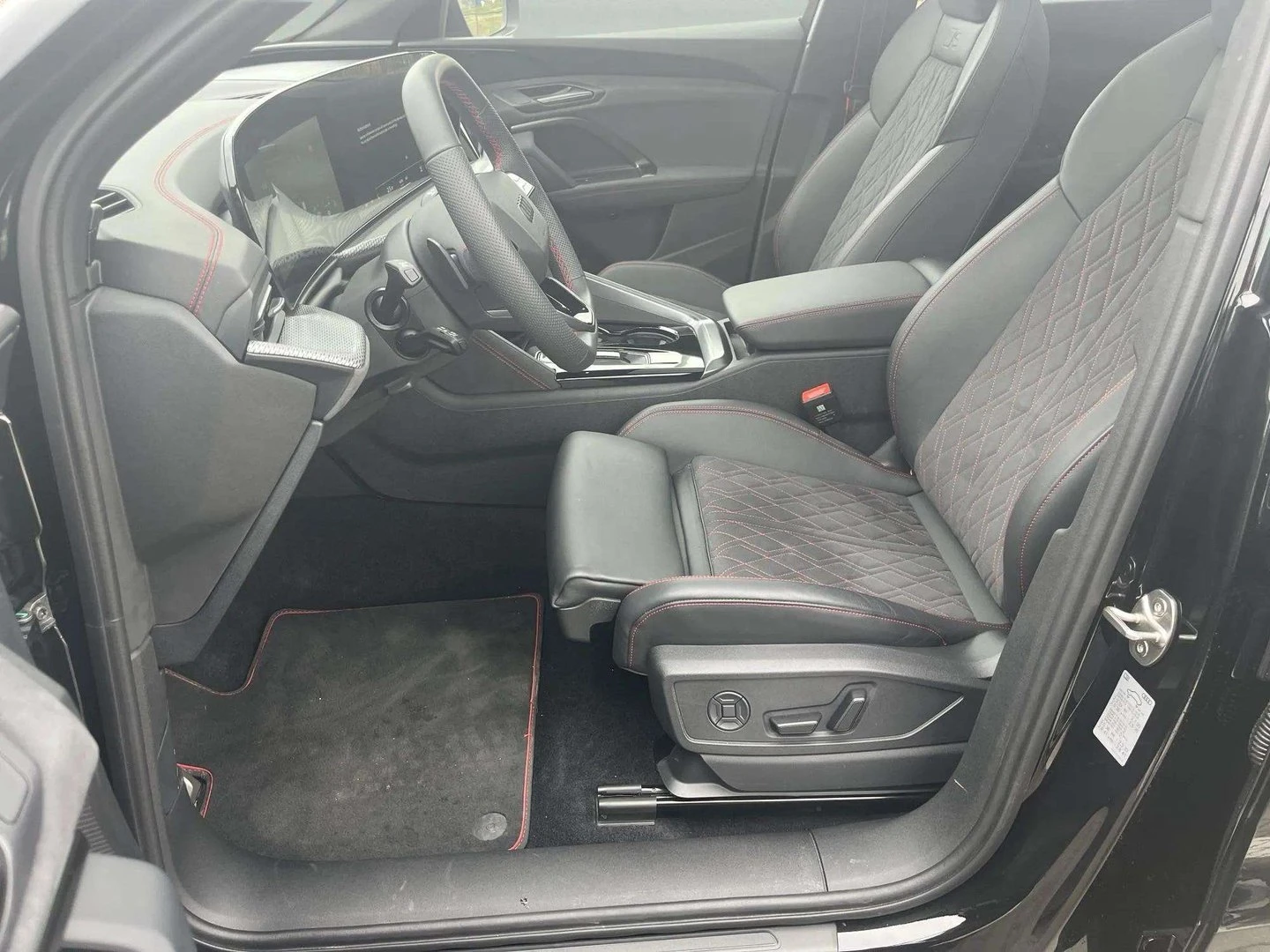 Audi Q5, снимка 6 - Автомобили и джипове - 54250091