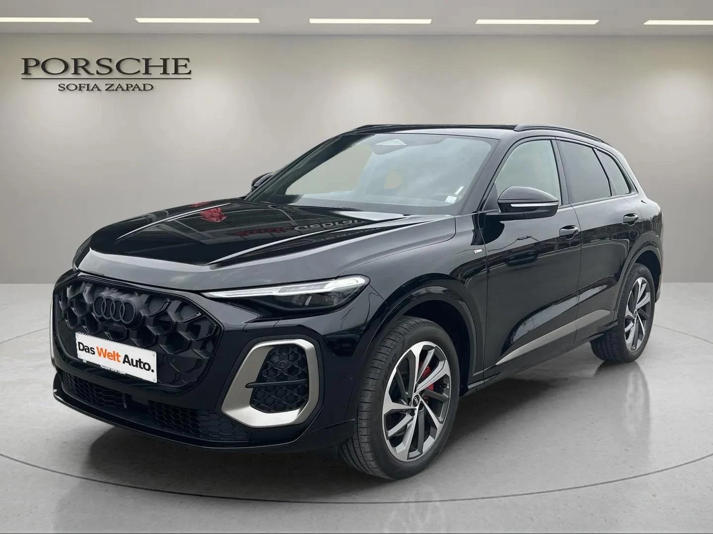 Audi Q5, снимка 2 - Автомобили и джипове - 54250091