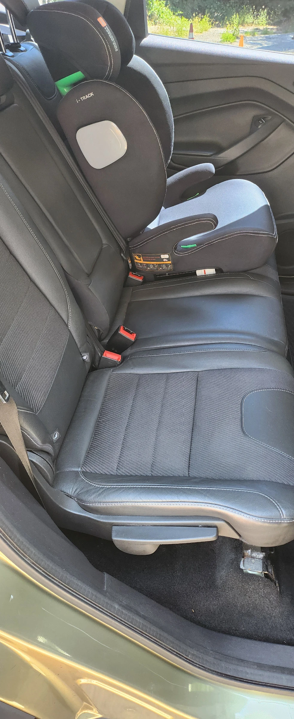 Ford Kuga Ford Kuga 2.0 TDCi Titanium, снимка 4 - Автомобили и джипове - 54969094