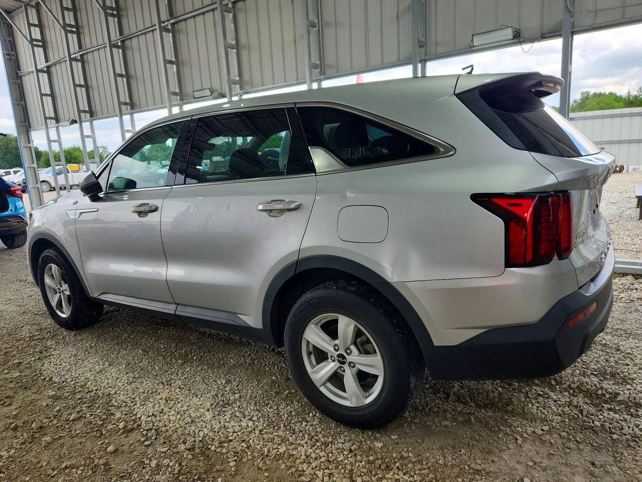Kia Sorento 2.5l Lx, снимка 2 - Автомобили и джипове - 55074145