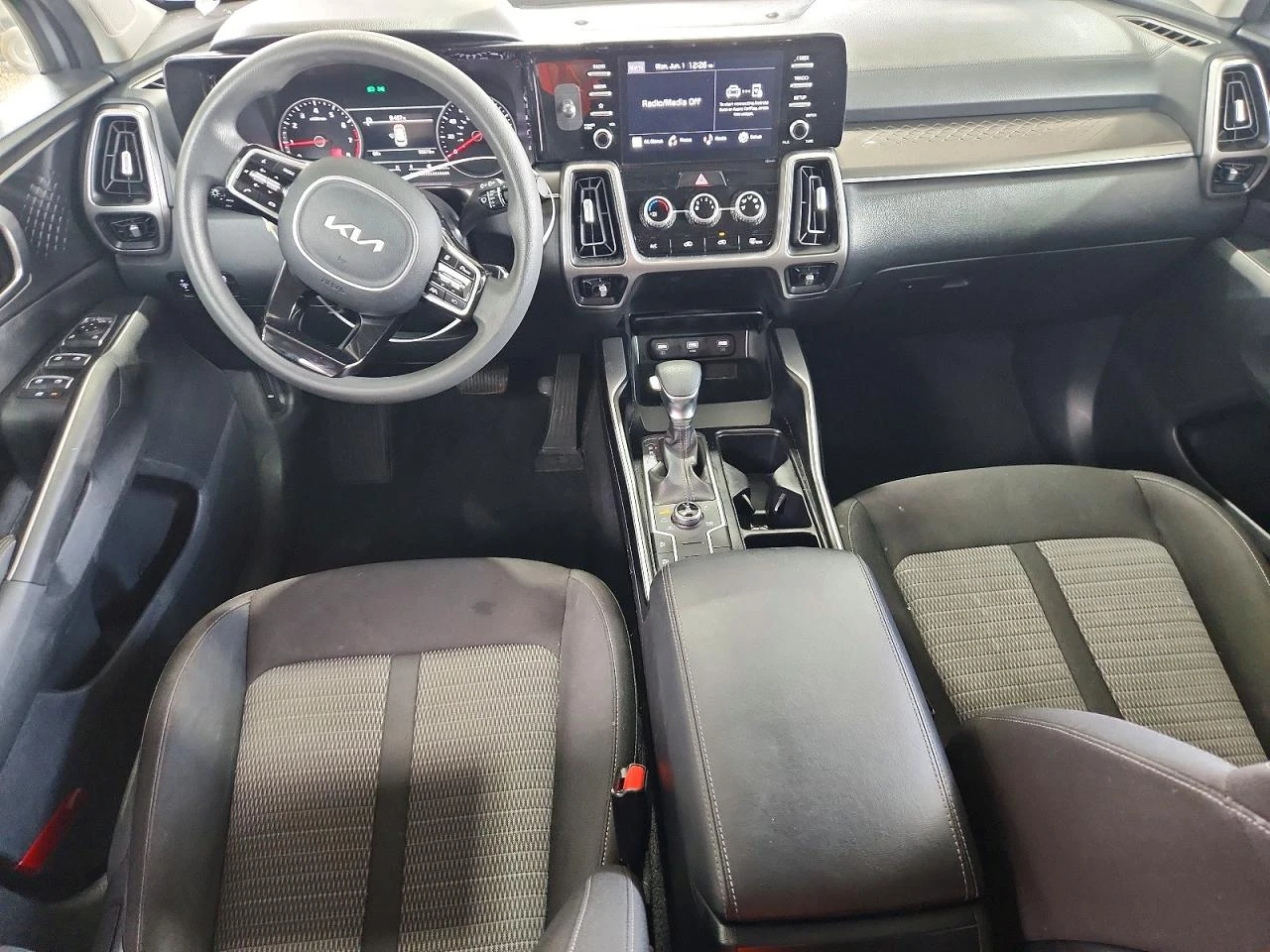 Kia Sorento 2.5l Lx, снимка 8 - Автомобили и джипове - 55074145