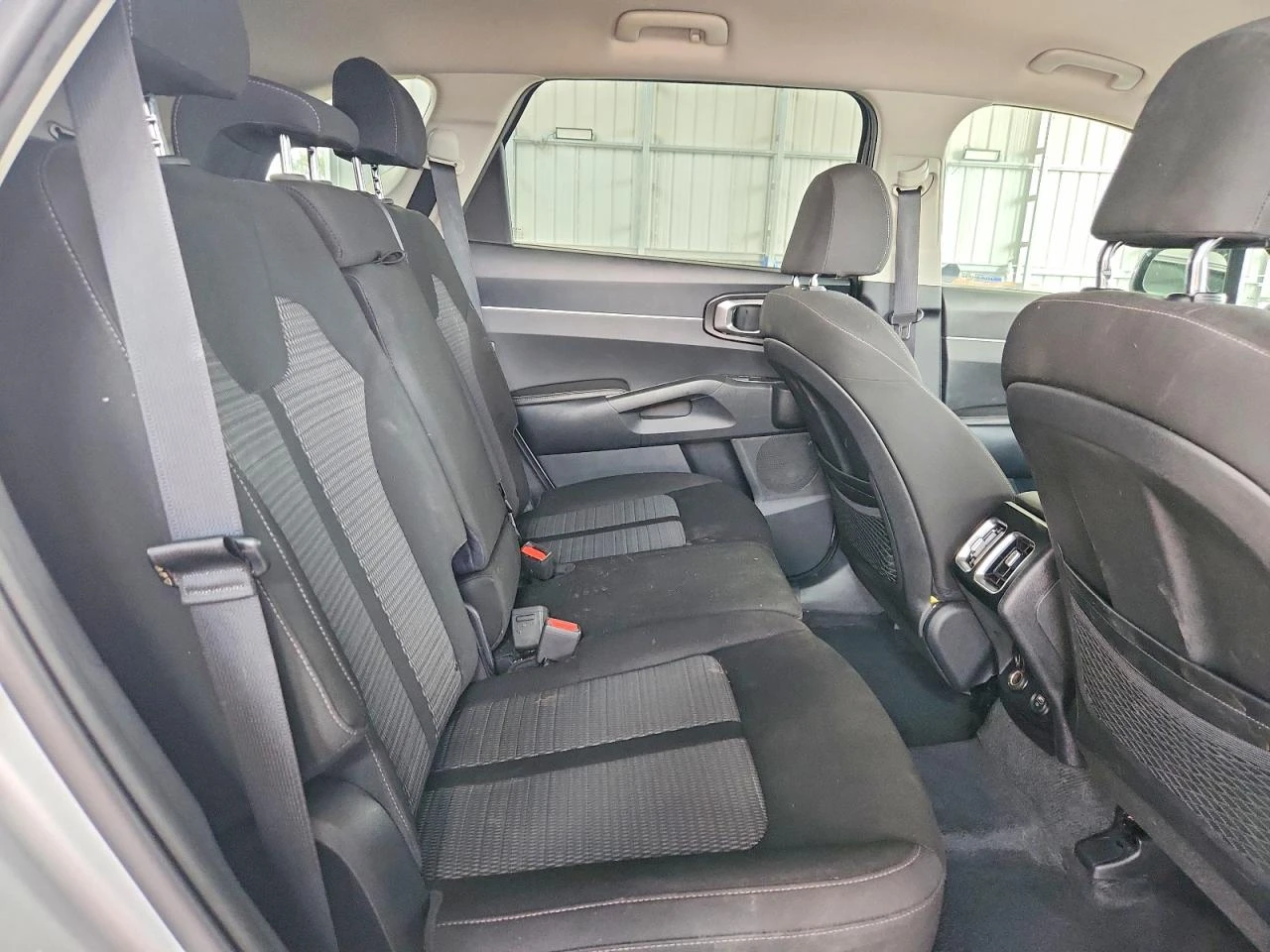 Kia Sorento 2.5l Lx, снимка 11 - Автомобили и джипове - 55074145
