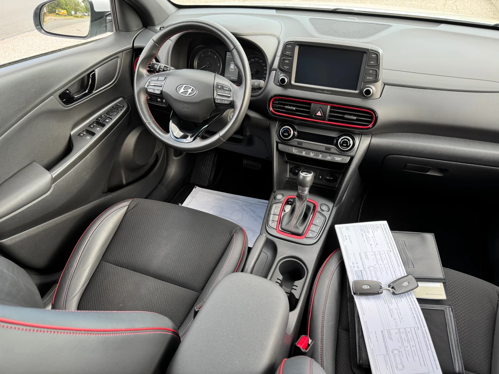 Hyundai Kona 1.6CRDI4x4 Avtomatik Full, снимка 11 - Автомобили и джипове - 55388406