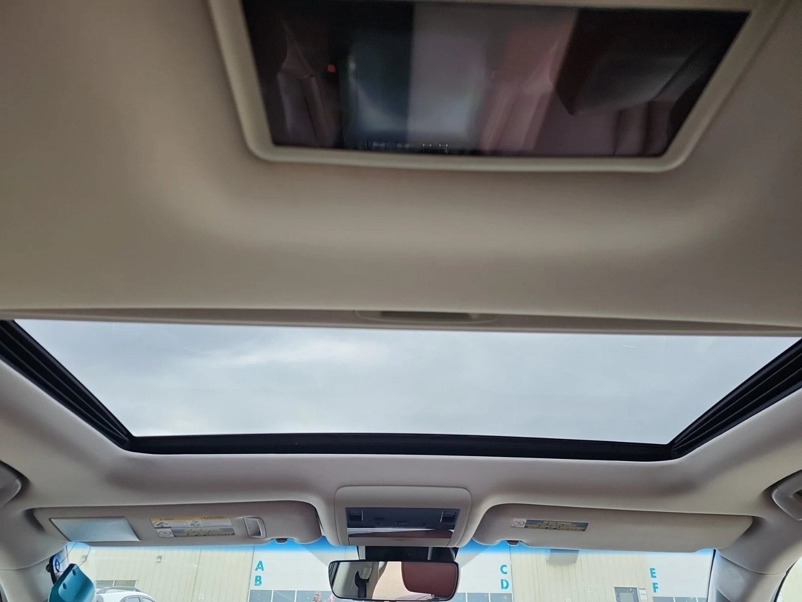 Lexus LX 570 * MARK LEVINSON * TV * 7 ����� * CARFAX *  | Mobile.bg � ����������� 12