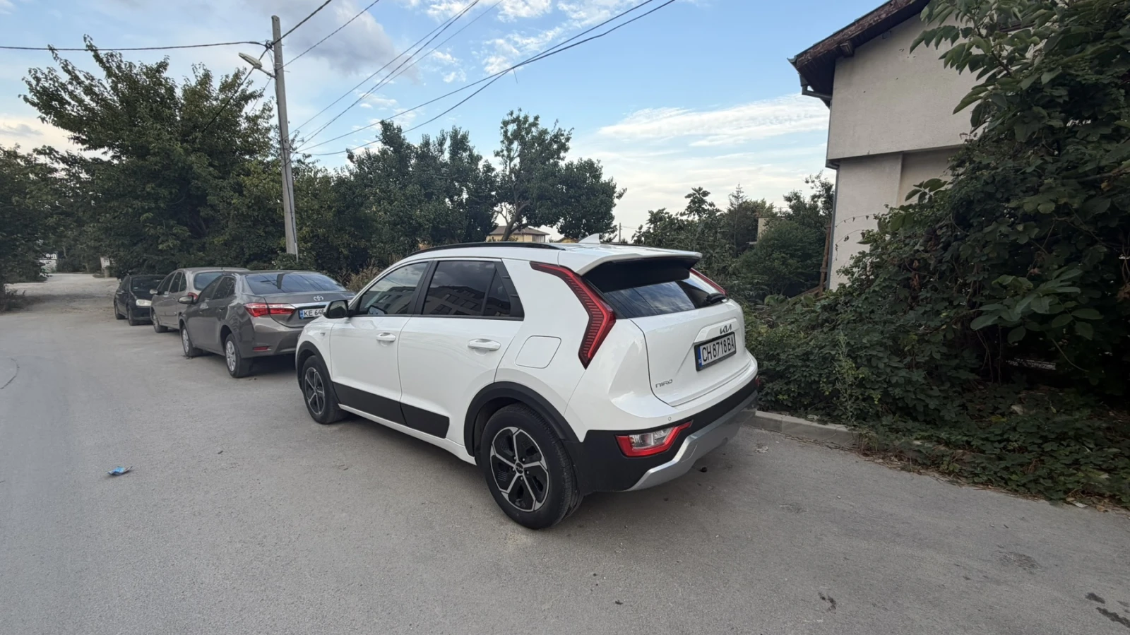 Kia Niro 1.6, снимка 3 - Автомобили и джипове - 56184746