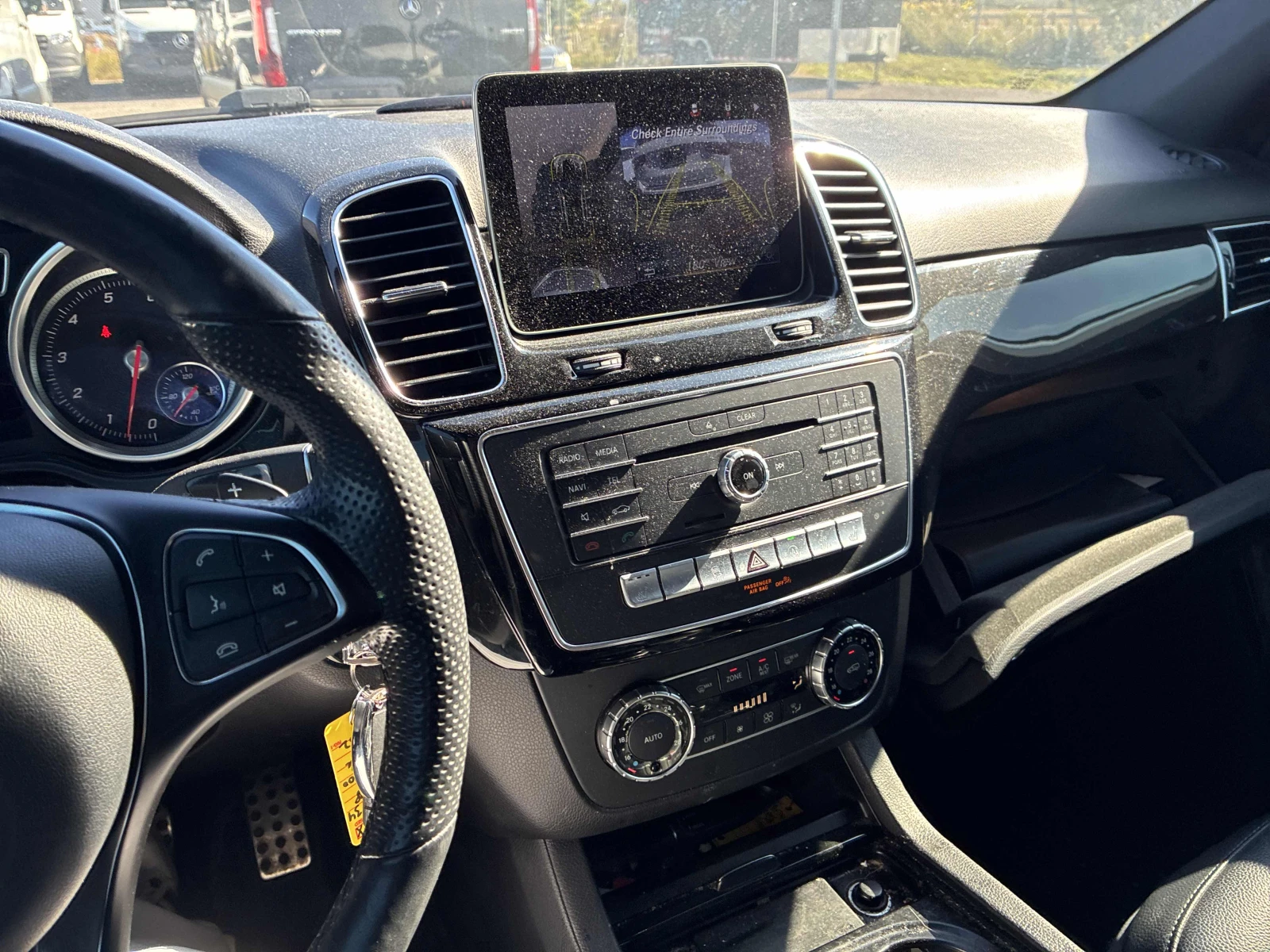 Mercedes-Benz GLE 400 / Harman Kardon /  360 / Carfax, снимка 9 - Автомобили и джипове - 56229043