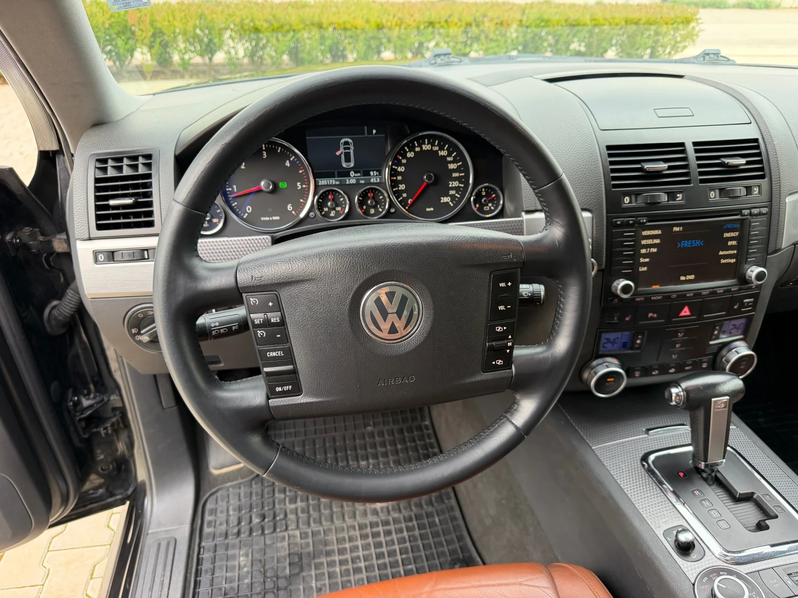 VW Touareg 3.0 TDI  R-Line Facelift | Mobile.bg � ����������� 9