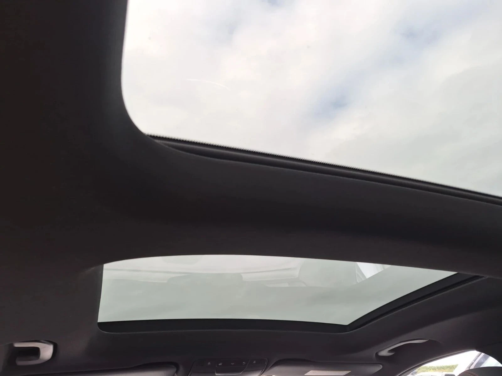 Mercedes-Benz GLC 43 AMG, снимка 11 - Автомобили и джипове - 56724713