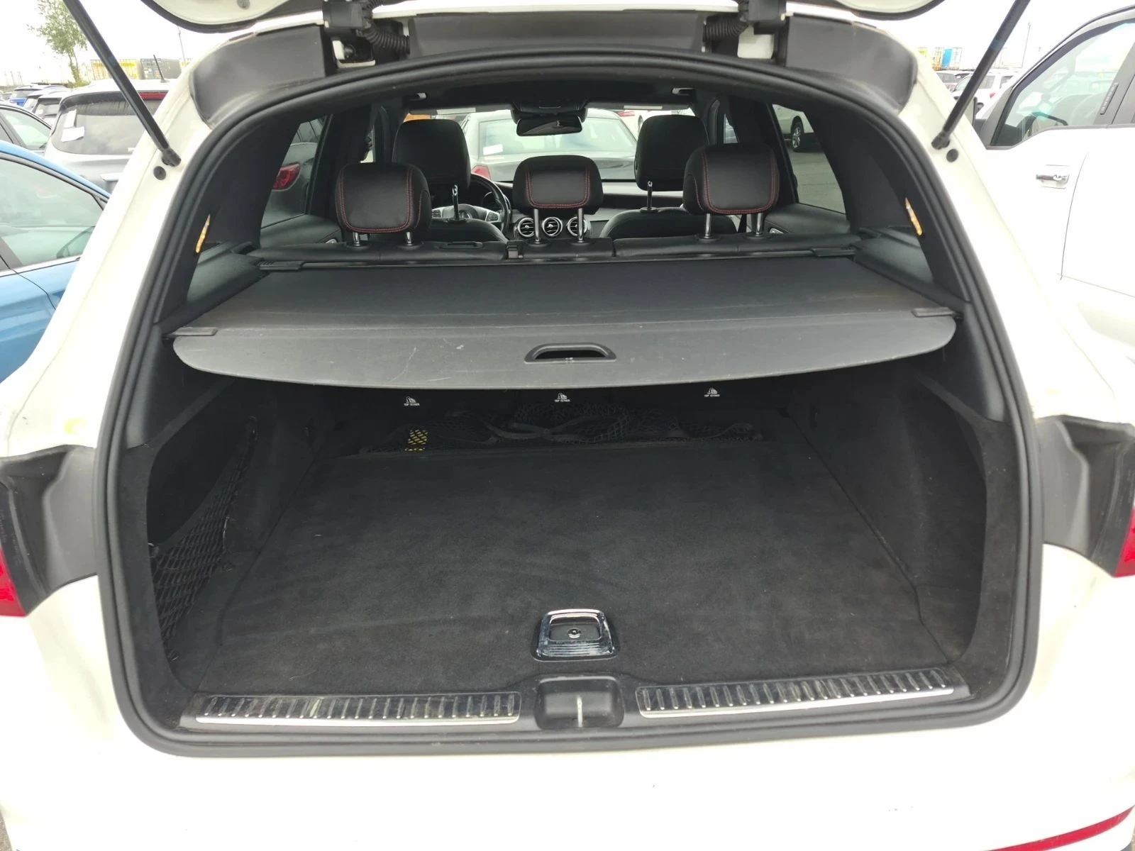 Mercedes-Benz GLC 43 AMG, снимка 10 - Автомобили и джипове - 56724713