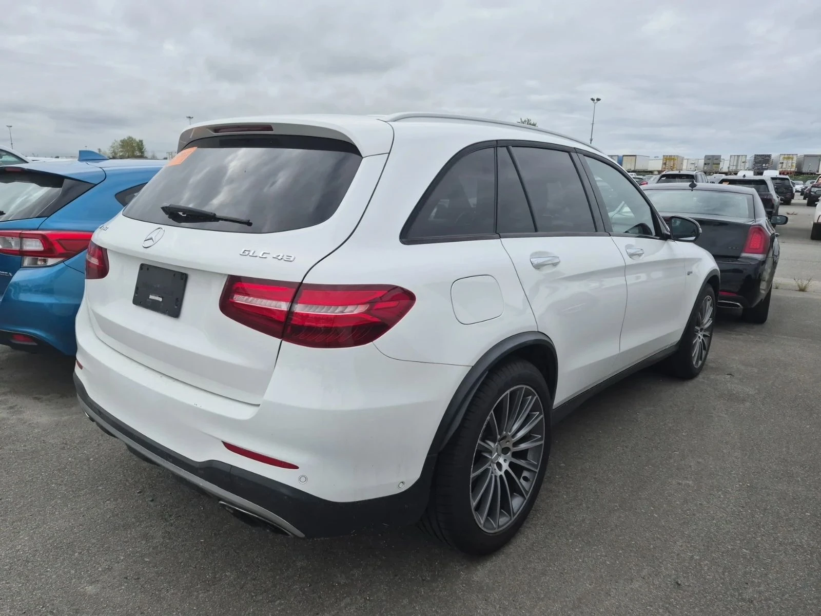 Mercedes-Benz GLC 43 AMG, снимка 9 - Автомобили и джипове - 56724713