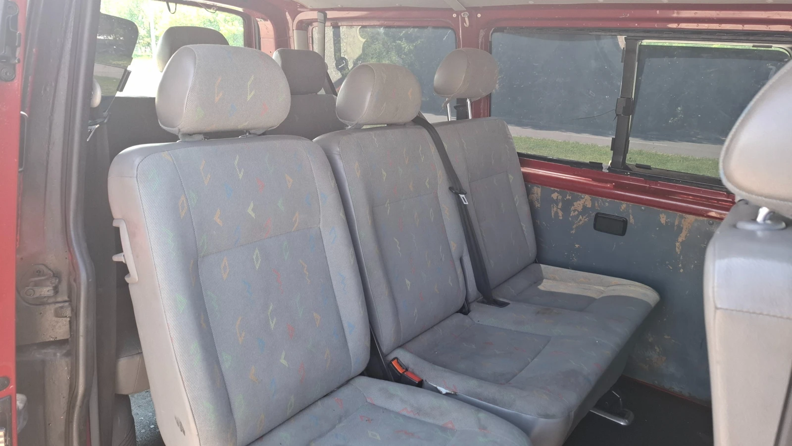 VW Transporter 1.9 TDI - изображение 8