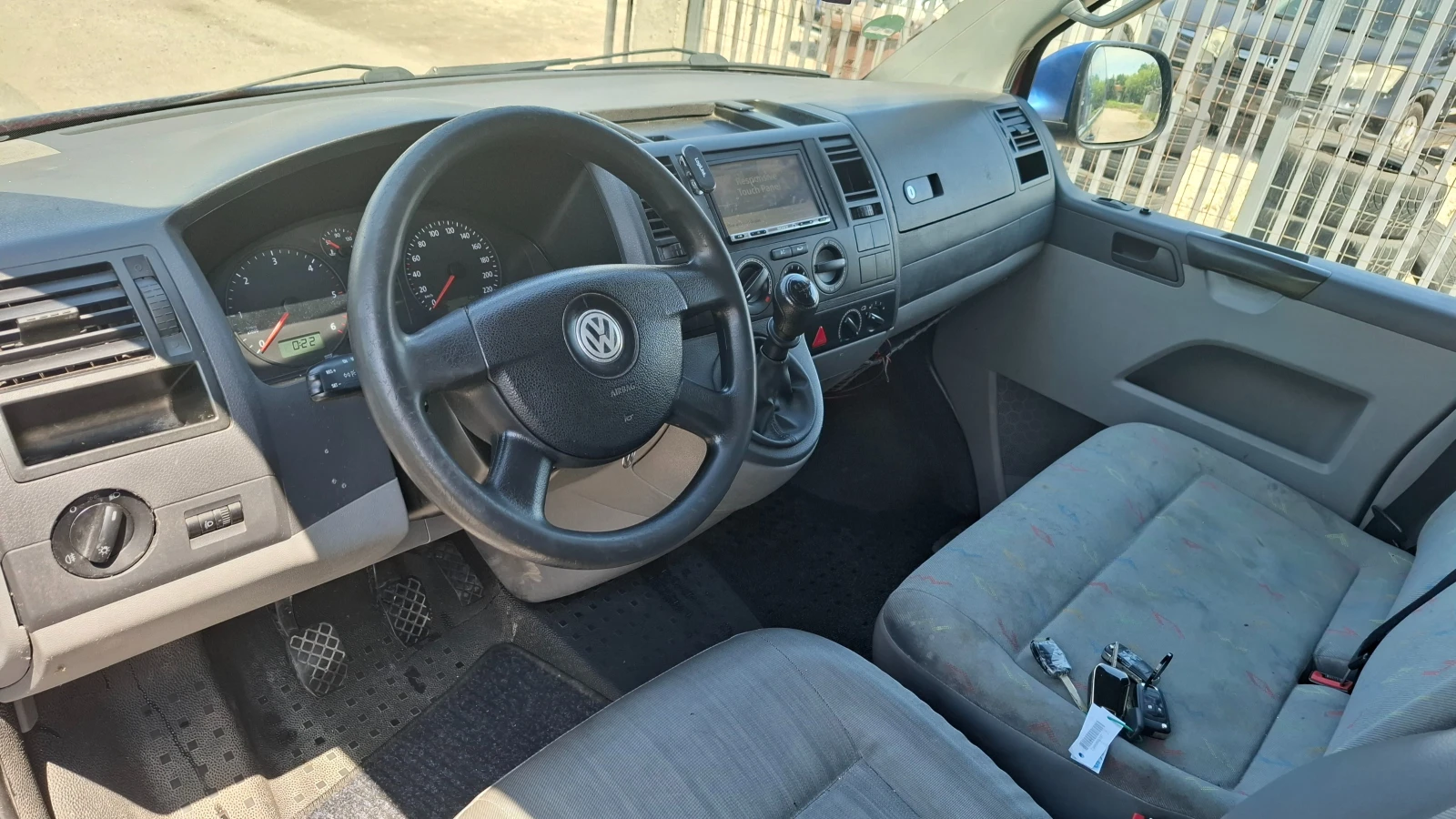 VW Transporter 1.9 TDI - изображение 7