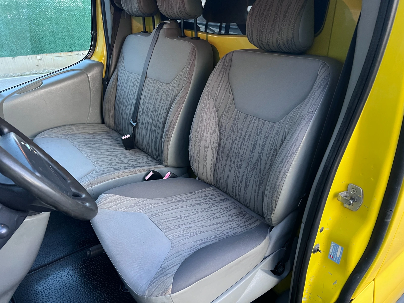 Nissan Primastar 2.0dCi 114к.с. ОТЛИЧНО ТЕХНИЧЕСКО СЪСТОЯНИЕ - изображение 9