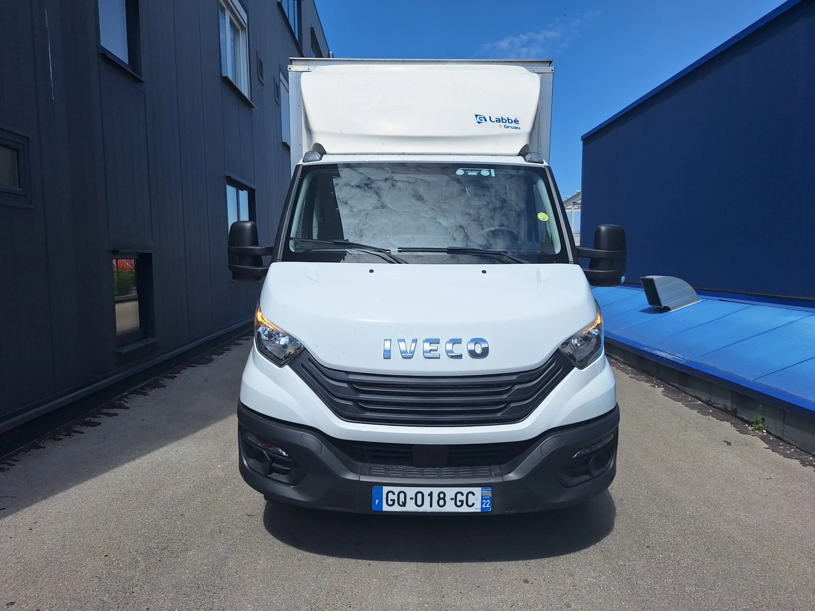Iveco Daily 35C16, снимка 2 - Бусове и автобуси - 55464575