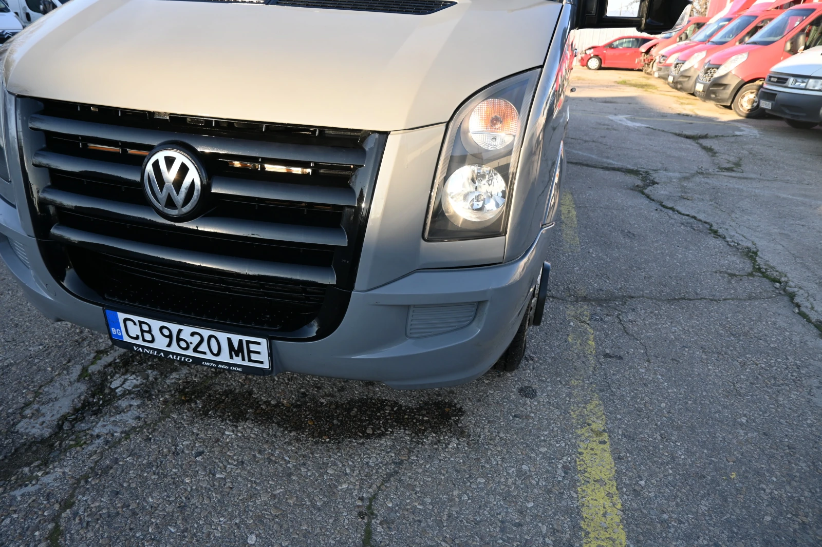 VW Crafter 2.5 TDI дизел, снимка 5 - Бусове и автобуси - 55726101