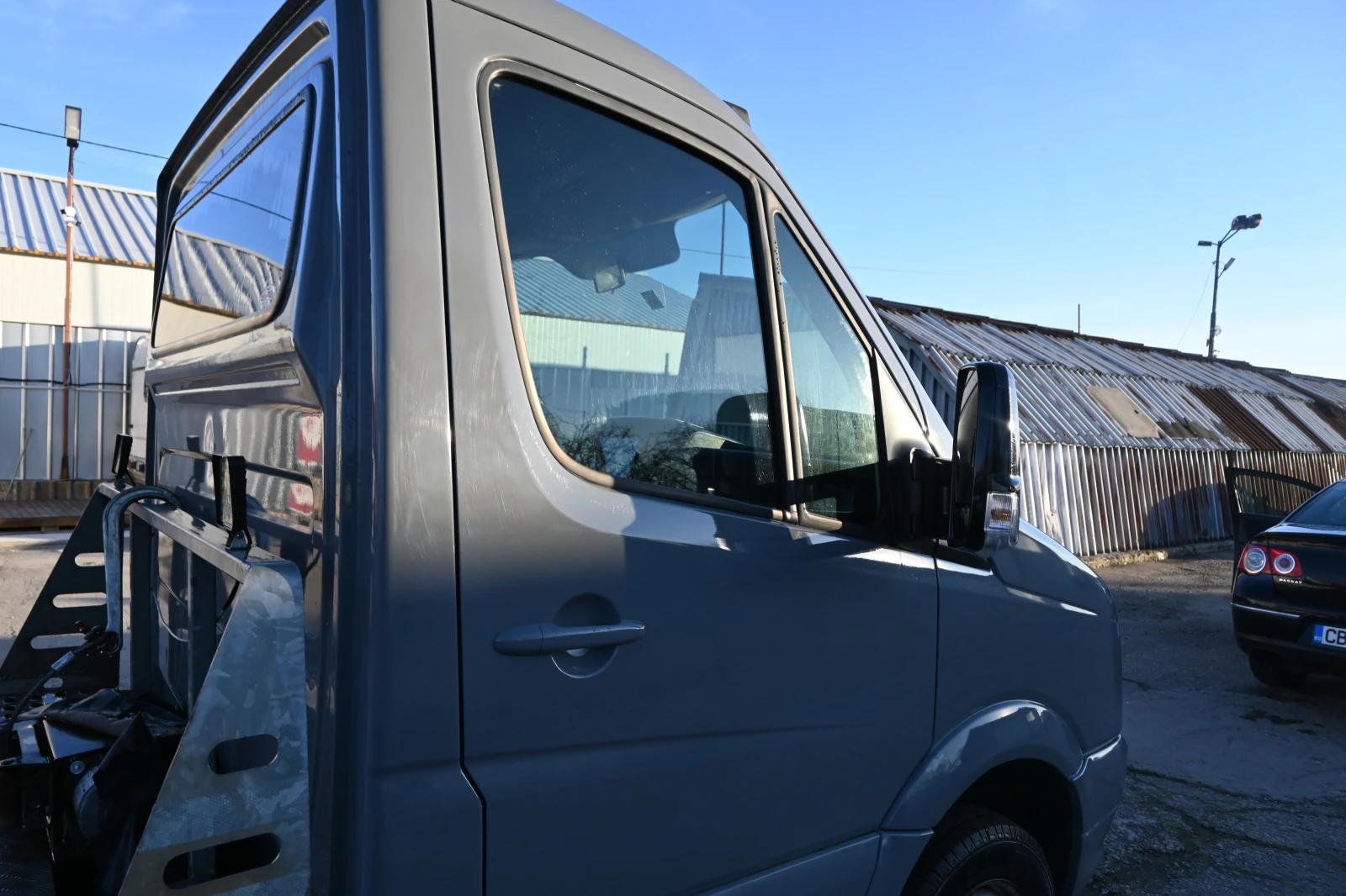 VW Crafter 2.5 TDI дизел, снимка 17 - Бусове и автобуси - 55726101