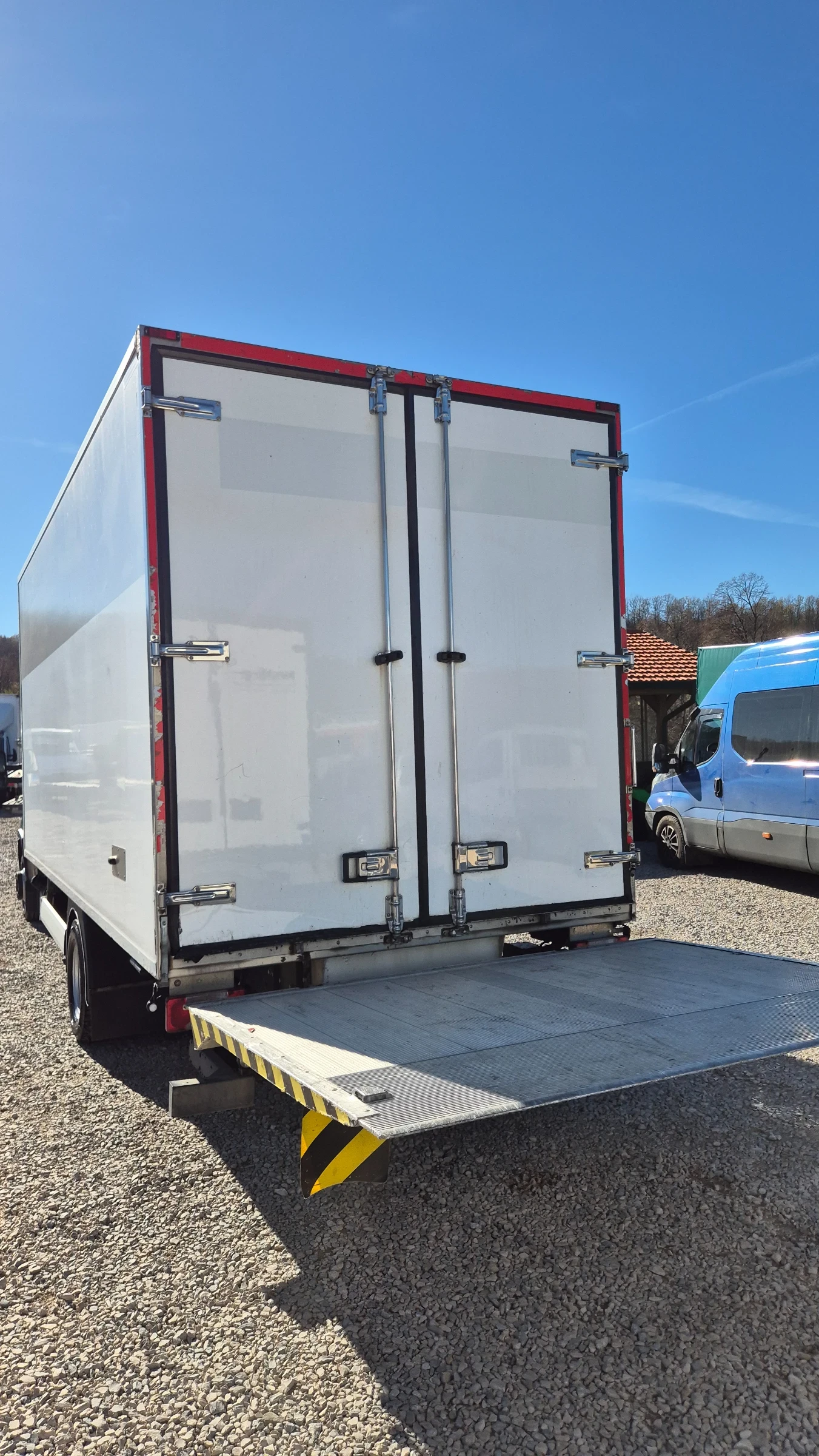 Iveco Daily 72c17* ХЛАДИЛЕН* БОРД+ ВРАТИ* ШВЕЙЦАРИЯ*  - изображение 6