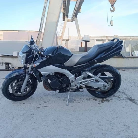 Suzuki Gsr, снимка 1