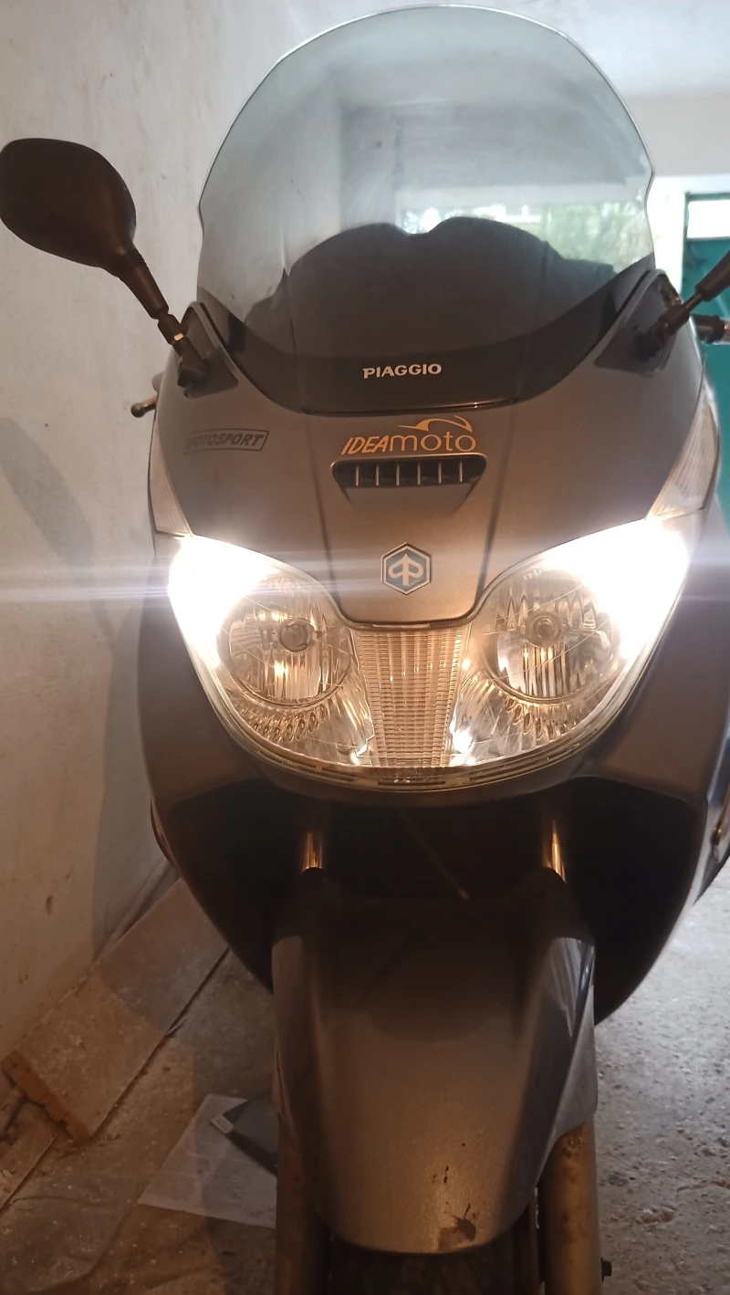 Piaggio X8, снимка 12 - Мотоциклети и мототехника - 52940989